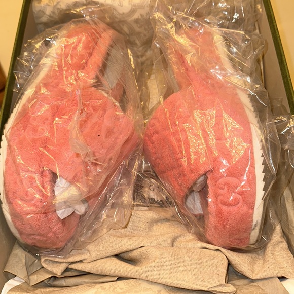 Gucci platform sandals towel spongy color pink size 38 in excellent condition - Picture 5 of 5
